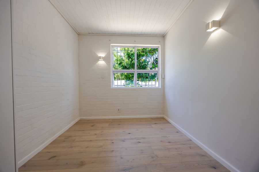 4 Bedroom Property for Sale in Milnerton Central Western Cape